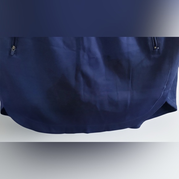 ATHLETA ~
Fairway 18in Golf Skort Skirt
High Rise Navy Blue
Size Medium
New - Picture 3 of 7